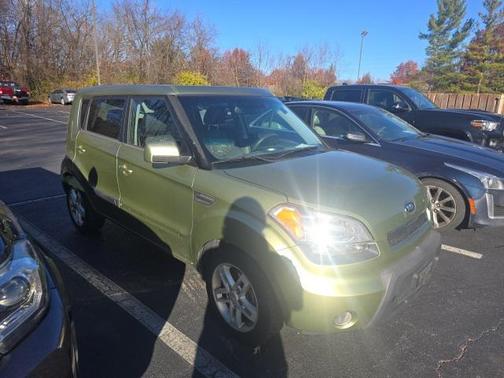 2011 Kia Soul +
