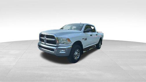 Bright White Clearcoat 2014 RAM 2500 SLT