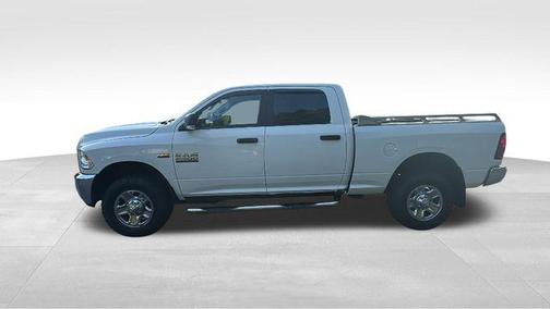 Bright White Clearcoat 2014 RAM 2500 SLT