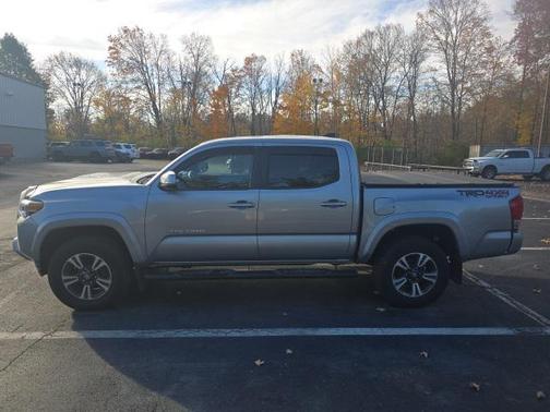 2016 Toyota Tacoma TRD Sport