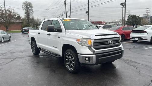 2015 Toyota Tundra SR5