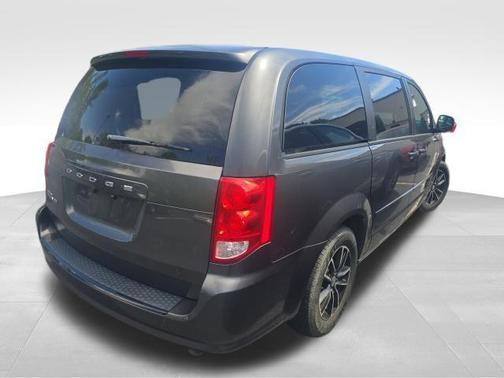 Granite Crystal Metallic Clearcoat 2016 Dodge Grand Caravan AVP/SE