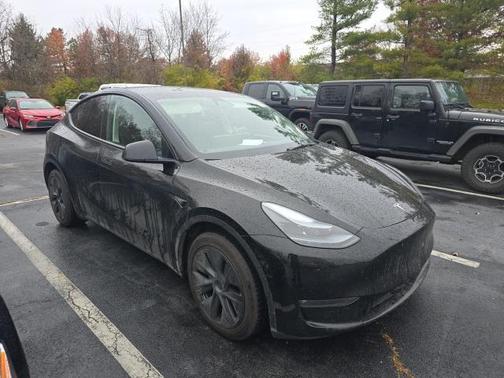 2025 Tesla Model Y Long Range Dual Motor All-Wheel Drive