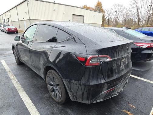 2025 Tesla Model Y Long Range Dual Motor All-Wheel Drive