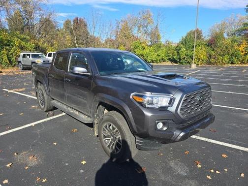 2022 Toyota Tacoma TRD Sport