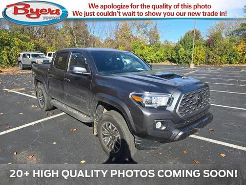 2022 Toyota Tacoma TRD Sport