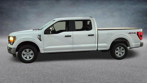 Oxford White 2023 Ford F-150 XLT