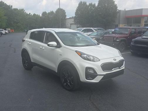 2022 Kia Sportage LX