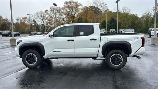 2025 Toyota Tacoma TRD Off-Road