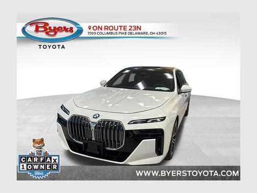 Alpine White 2025 BMW 740 xDrive