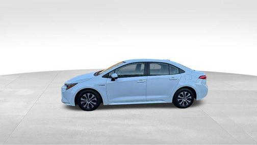 Super White 2020 Toyota Corolla Hybrid LE