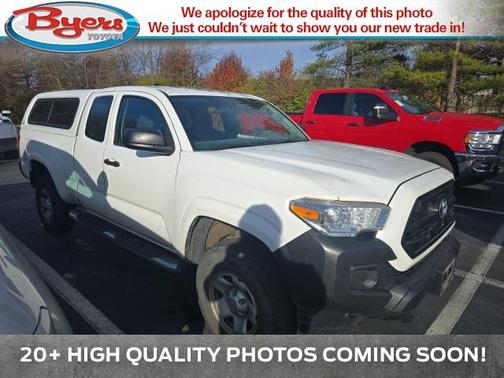 2016 Toyota Tacoma SR
