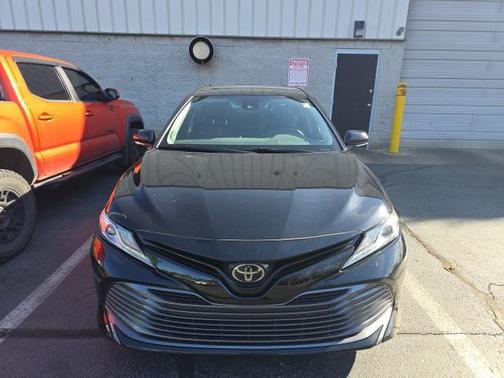 2020 Toyota Camry XLE