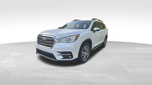 Crystal White Pearl 2021 Subaru Ascent Limited 7-Passenger