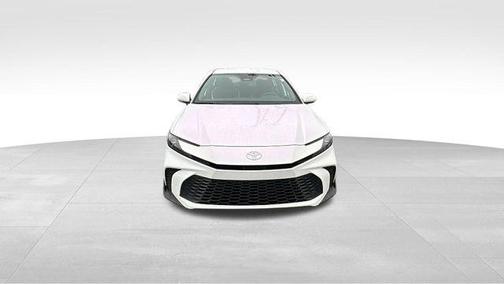 Ice Cap 2025 Toyota Camry SE