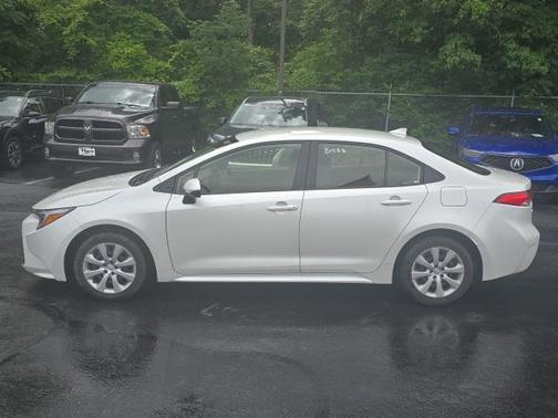 2024 Toyota Corolla Hybrid LE