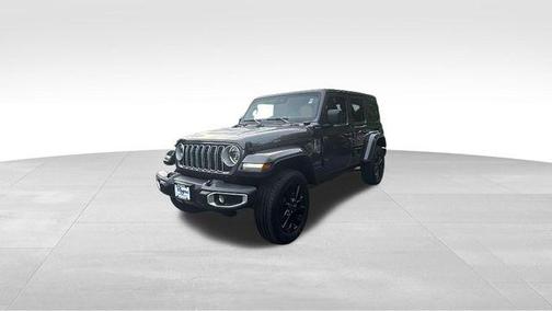 Granite Crystal Metallic Clearcoat 2025 Jeep Wrangler 4xe Sahara