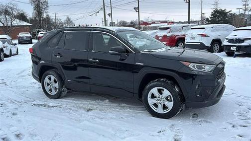 2021 Toyota RAV4 Hybrid XLE