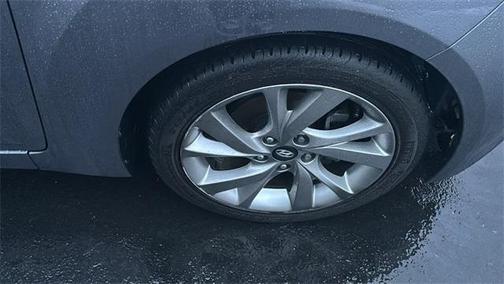 2016 Hyundai Veloster Base