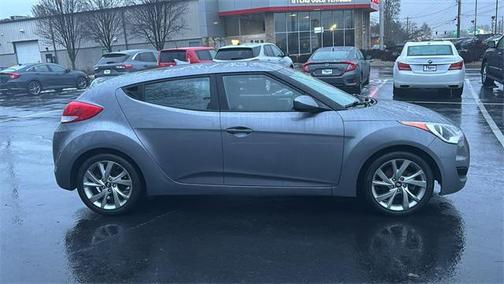 2016 Hyundai Veloster Base