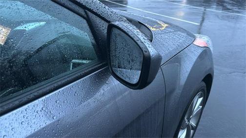 2016 Hyundai Veloster Base