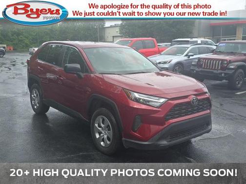2024 Toyota RAV4 LE