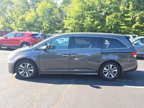 2016 Honda Odyssey Touring