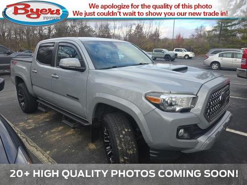 2018 Toyota Tacoma TRD Sport