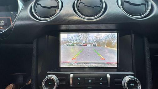 2022 Ford Mustang EcoBoost Premium