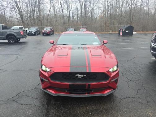 2022 Ford Mustang EcoBoost Premium