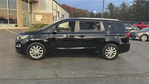 2021 Kia Sedona EX