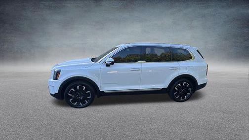 Glacial White Pearl 2023 Kia Telluride SX