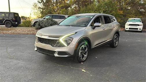 2024 Kia Sportage LX