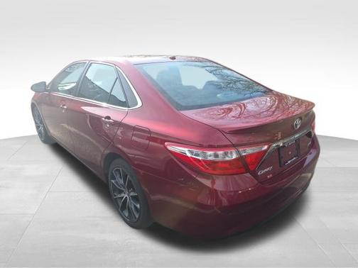 2016 Toyota Camry XSE