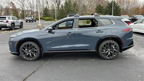 2025 Toyota Crown Signia Limited