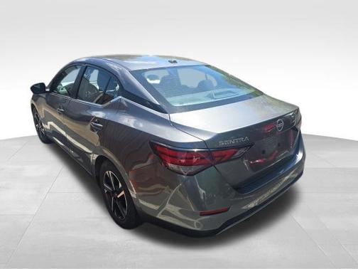 Gun Metallic 2025 Nissan Sentra SV
