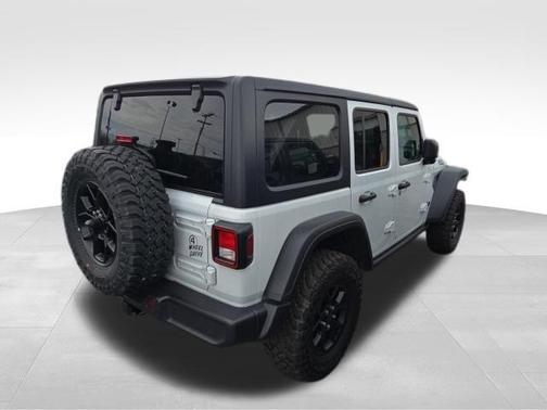 Bright White Clearcoat 2025 Jeep Wrangler 4xe Willys