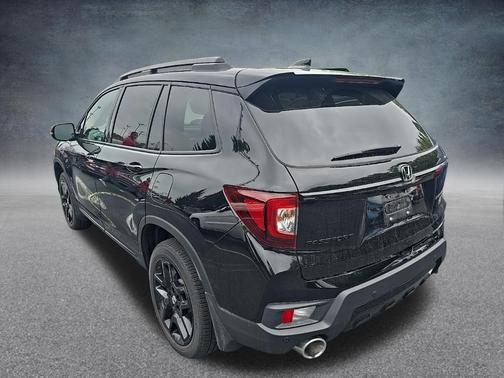 Crystal Black Pearl 2024 Honda Passport Black Edition