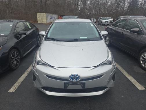 2016 Toyota Prius Two