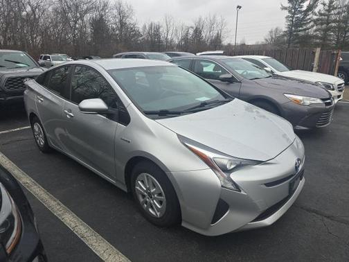 2016 Toyota Prius Two