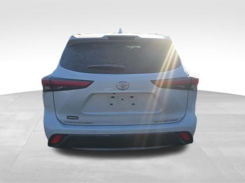 2022 Toyota Highlander Limited