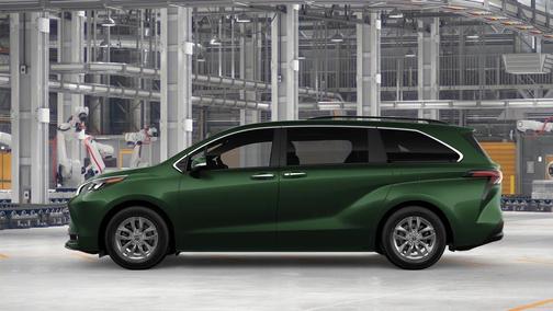 Green 2026 Toyota Sienna XLE