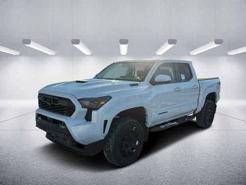 2026 Toyota Tacoma Hybrid TRD Sport