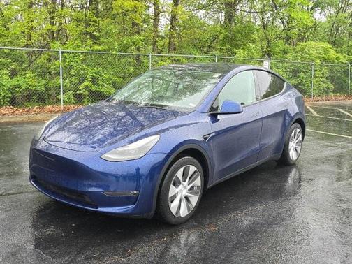 2023 Tesla Model Y Long Range Dual Motor All-Wheel Drive