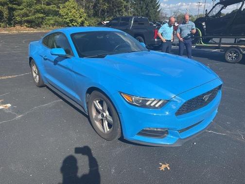 2017 Ford Mustang V6