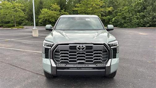 2025 Toyota Tundra Hybrid Platinum