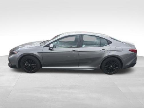 Heavy Metal 2025 Toyota Camry SE