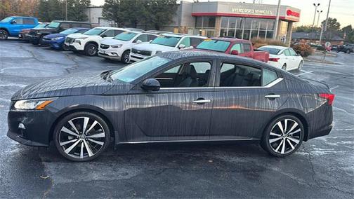 2019 Nissan Altima 2.0 Platinum