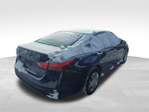 2024 Nissan Altima S FWD