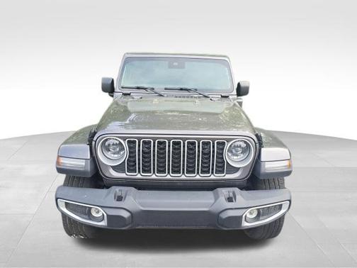 Granite Crystal Metallic Clearcoat 2025 Jeep Wrangler 4xe Sahara